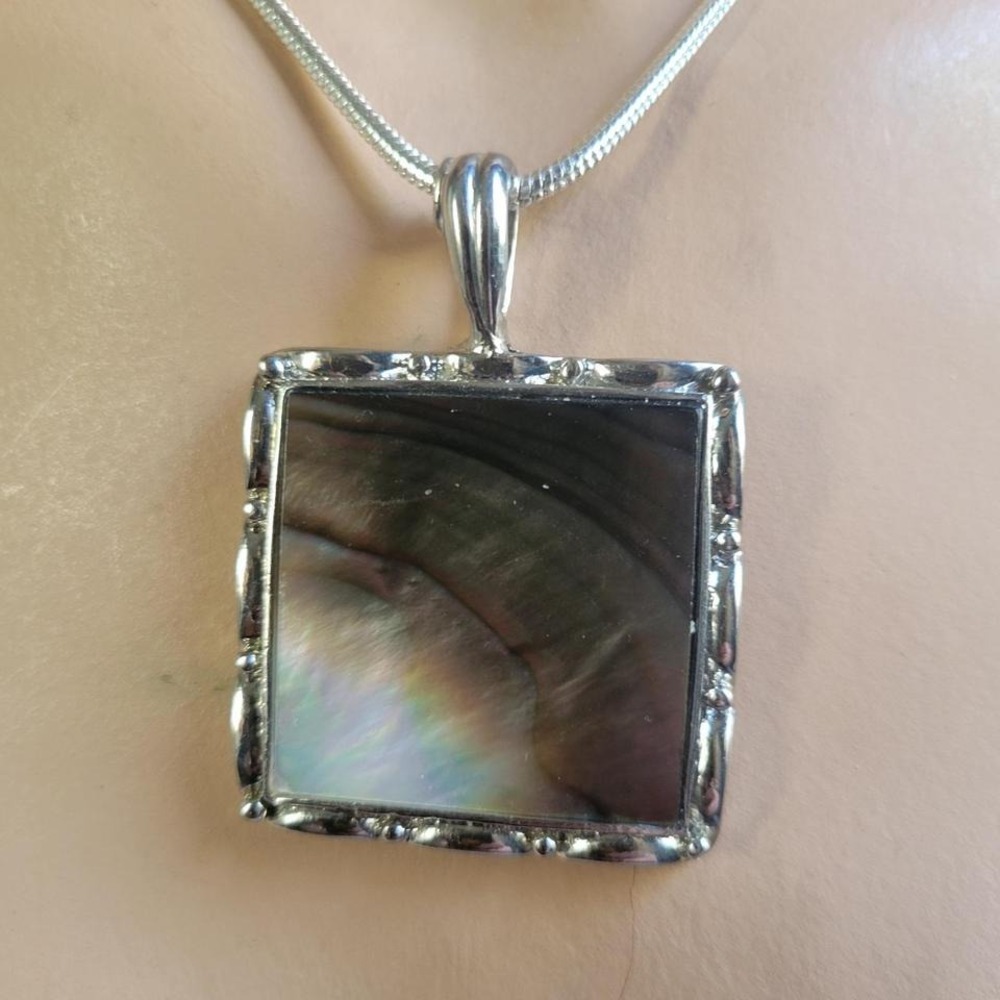 Square Abalone MOP Pendant Necklace 30" Silver EX
